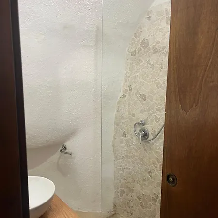 Dimora Nella Roccia فندق مبيت وإفطار أوستوني