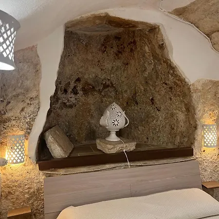 Dimora Nella Roccia Ostuni