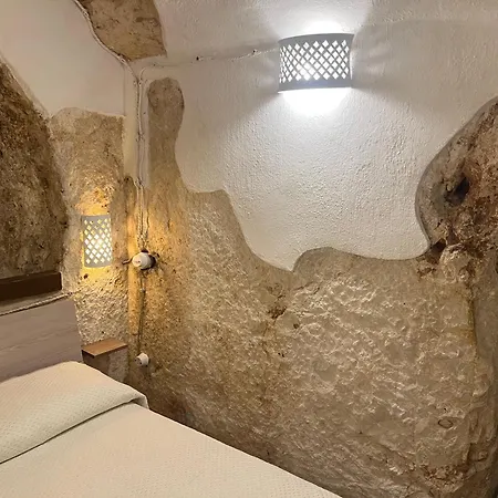 Dimora Nella Roccia 3*